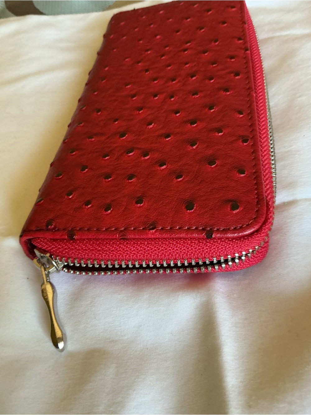 Faux ostrich Textured Print Zip-Around Wallet - Picture 2 of 4